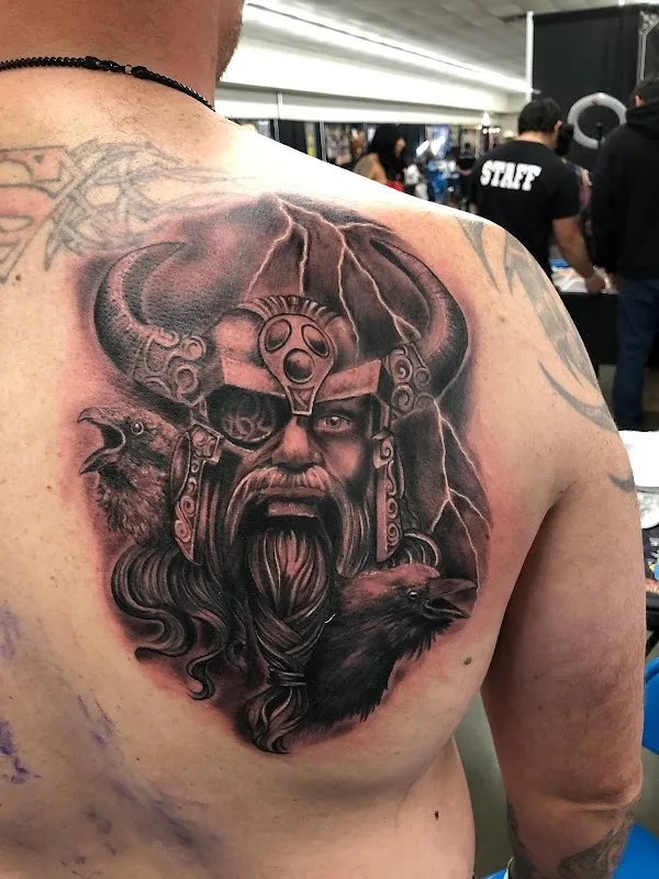 Royal Circle Tattoo studio and Art
