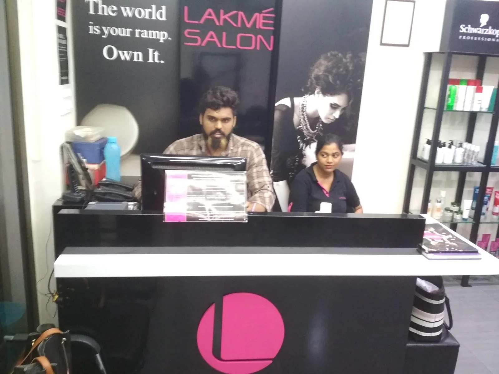Lakme Salon For Him and Her in Worli,Mumbai