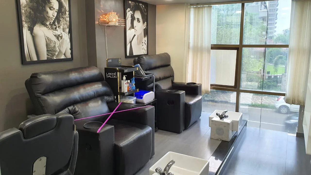Lakme Salon For Him and Her in Worli,Mumbai