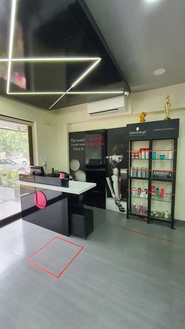 Lakme Salon For Him and Her in Worli,Mumbai