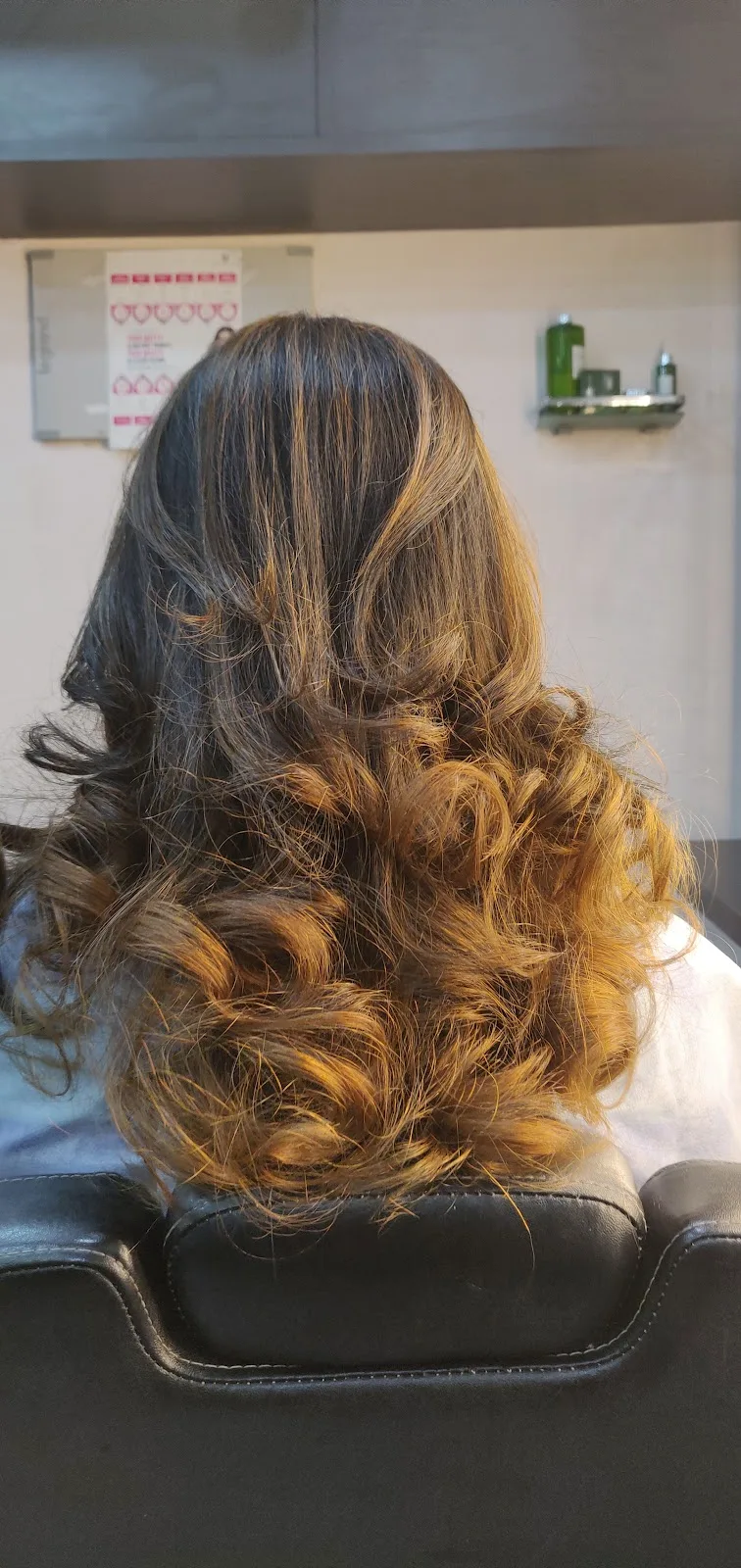 Lakme Salon For Him and Her in Worli,Mumbai