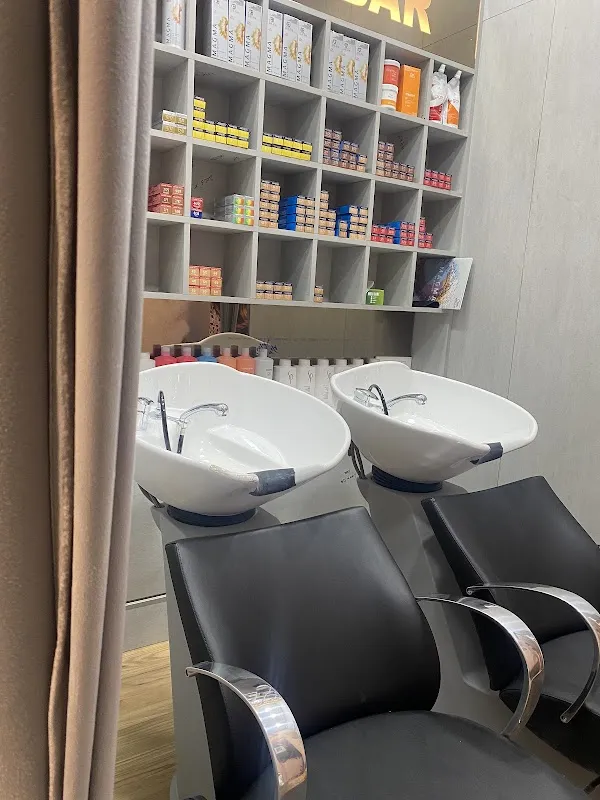 Toni&Guy Hairdressing, MantriSquare Mall(Malleswaram)