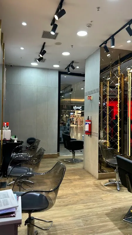 Toni&Guy Hairdressing, MantriSquare Mall(Malleswaram)