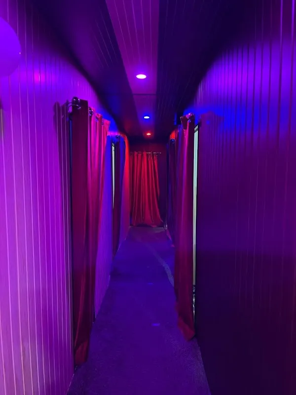 Golden Door Spa And Salon