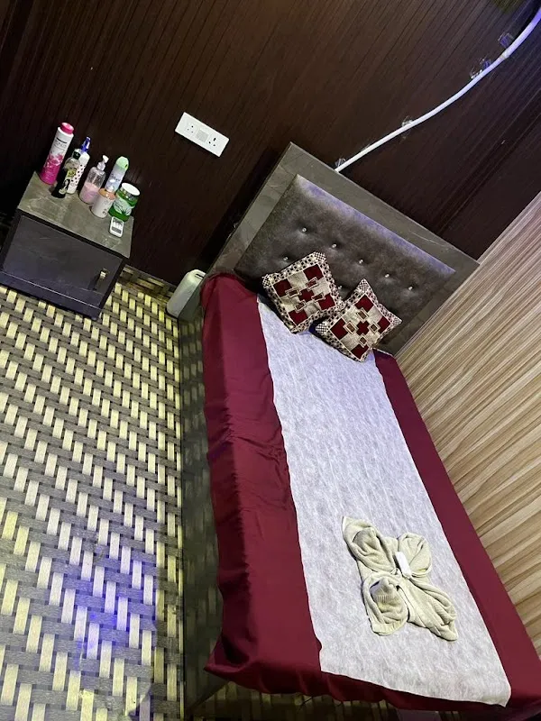 Golden Door Spa And Salon