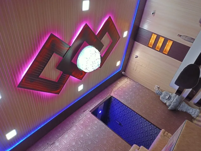 Golden Door Spa And Salon