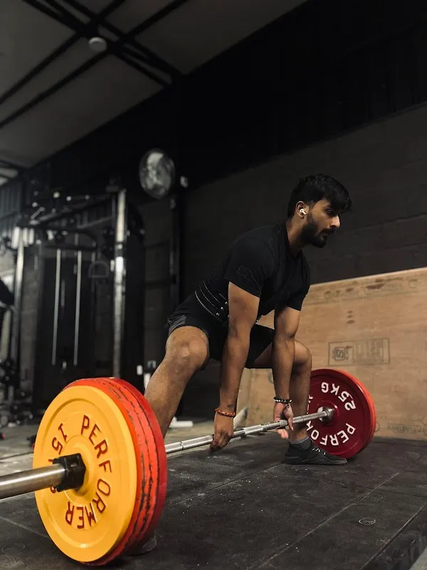 Minimum Strength Training Club & Gym - Powerlifting Gym in BTM, Bangalore