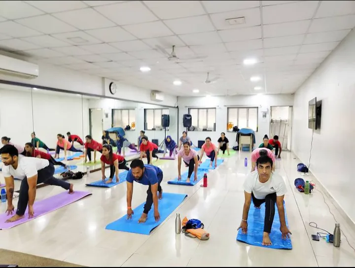 ISVA YOGA ACADEMY