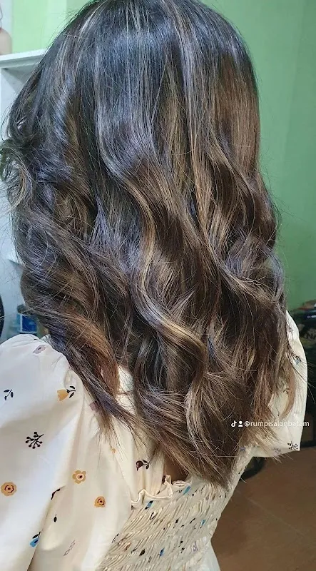 Rumpi Salon
