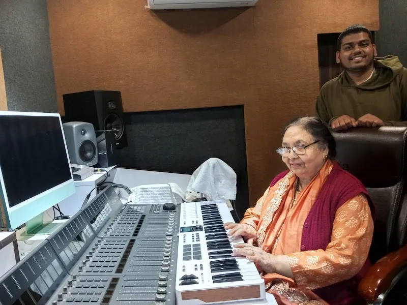SMP Studio Lucknow