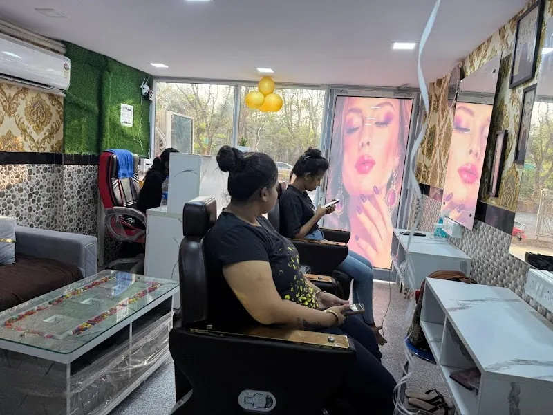 Radiant Beauty Spa - Massage Spa in Airoli - Massage Center in Airoli - Spa Near Me - Spa Near By