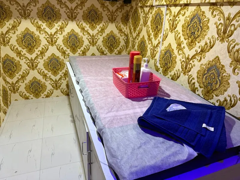 Radiant Beauty Spa - Massage Spa in Airoli - Massage Center in Airoli - Spa Near Me - Spa Near By