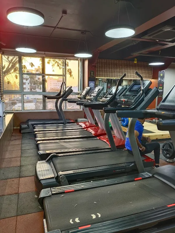 Gold's Gym Ahilyanagar