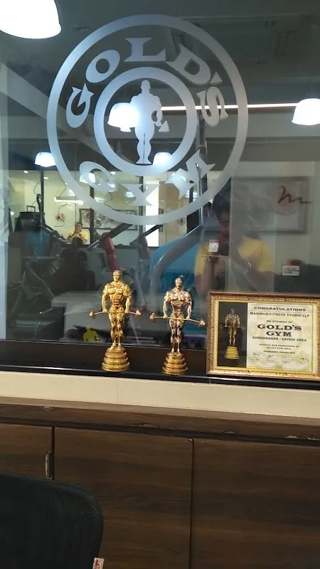 Gold's Gym Ahilyanagar