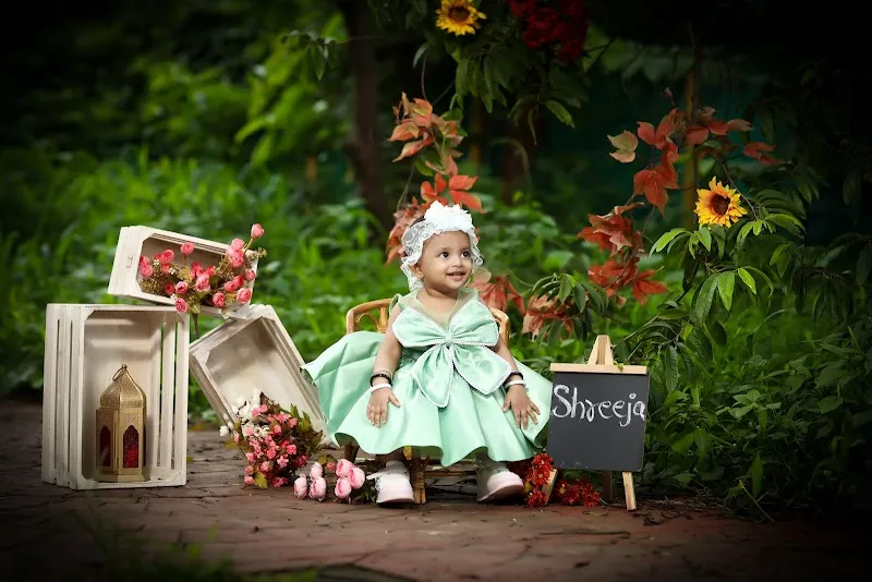 Manthan Digital photo studio