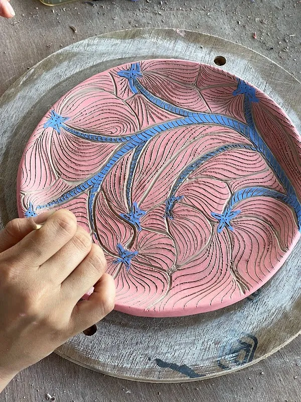 Studio Hands Inclay