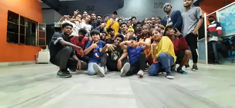 U Can Dance STUDIO