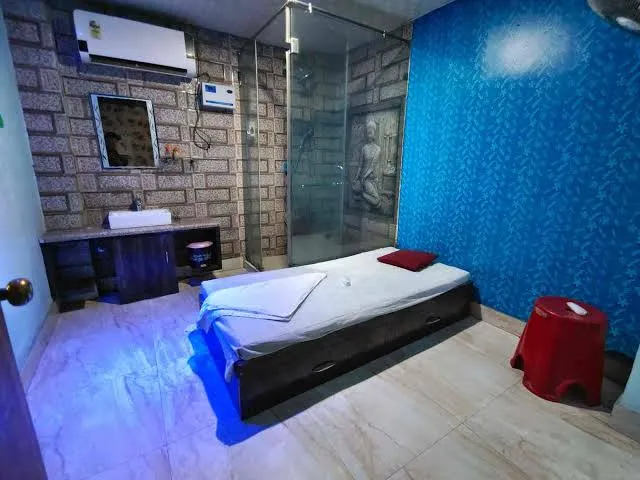 Heena Spa Paharganj - Massage Service in Paharganj | Body Spa Paharganj