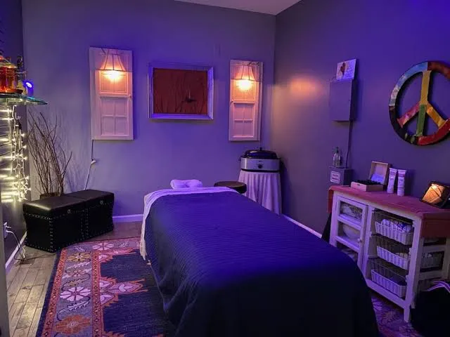 Heena Spa Paharganj - Massage Service in Paharganj | Body Spa Paharganj