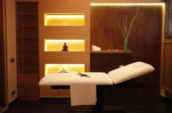 Heena Spa Paharganj - Massage Service in Paharganj | Body Spa Paharganj