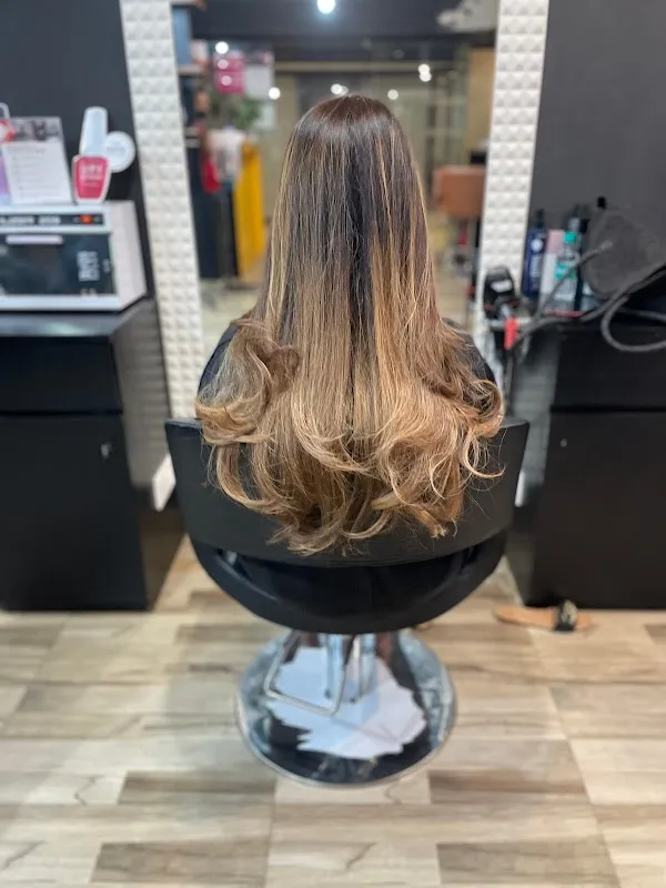 Eesha Rishi The Salon