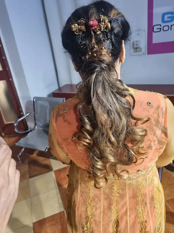 Eve's Beauty Salon Makeup Studio & Academy
