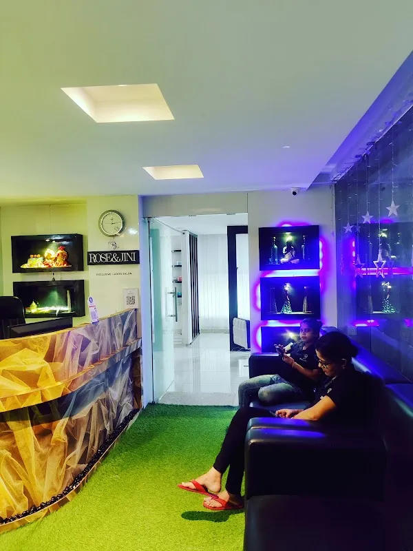 Rose & Jini Salon