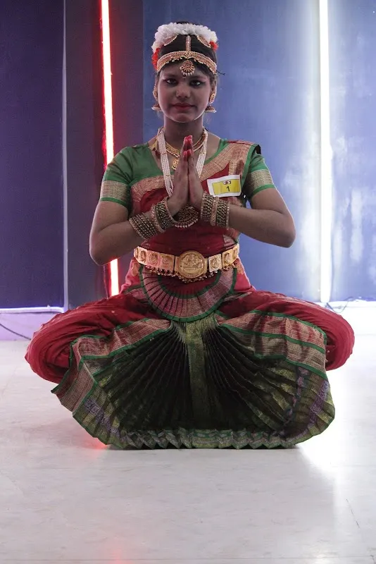 SEVERAL DANCE STUDIO - SDS