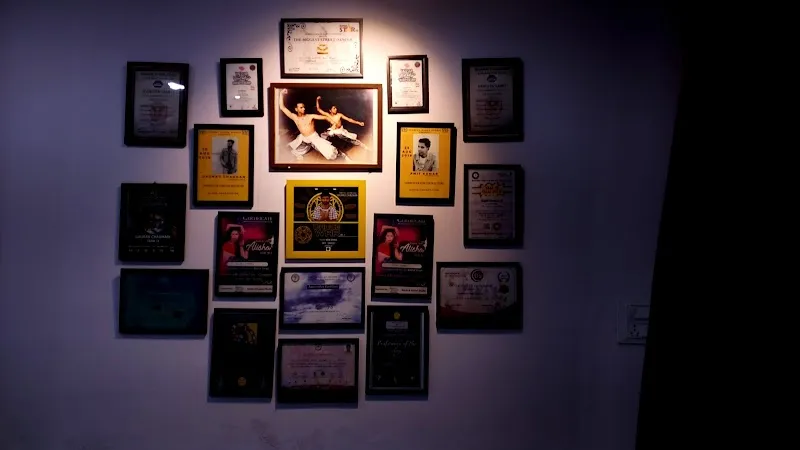 SEVERAL DANCE STUDIO - SDS