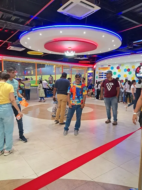 FUNZONE 7D FX THEATER