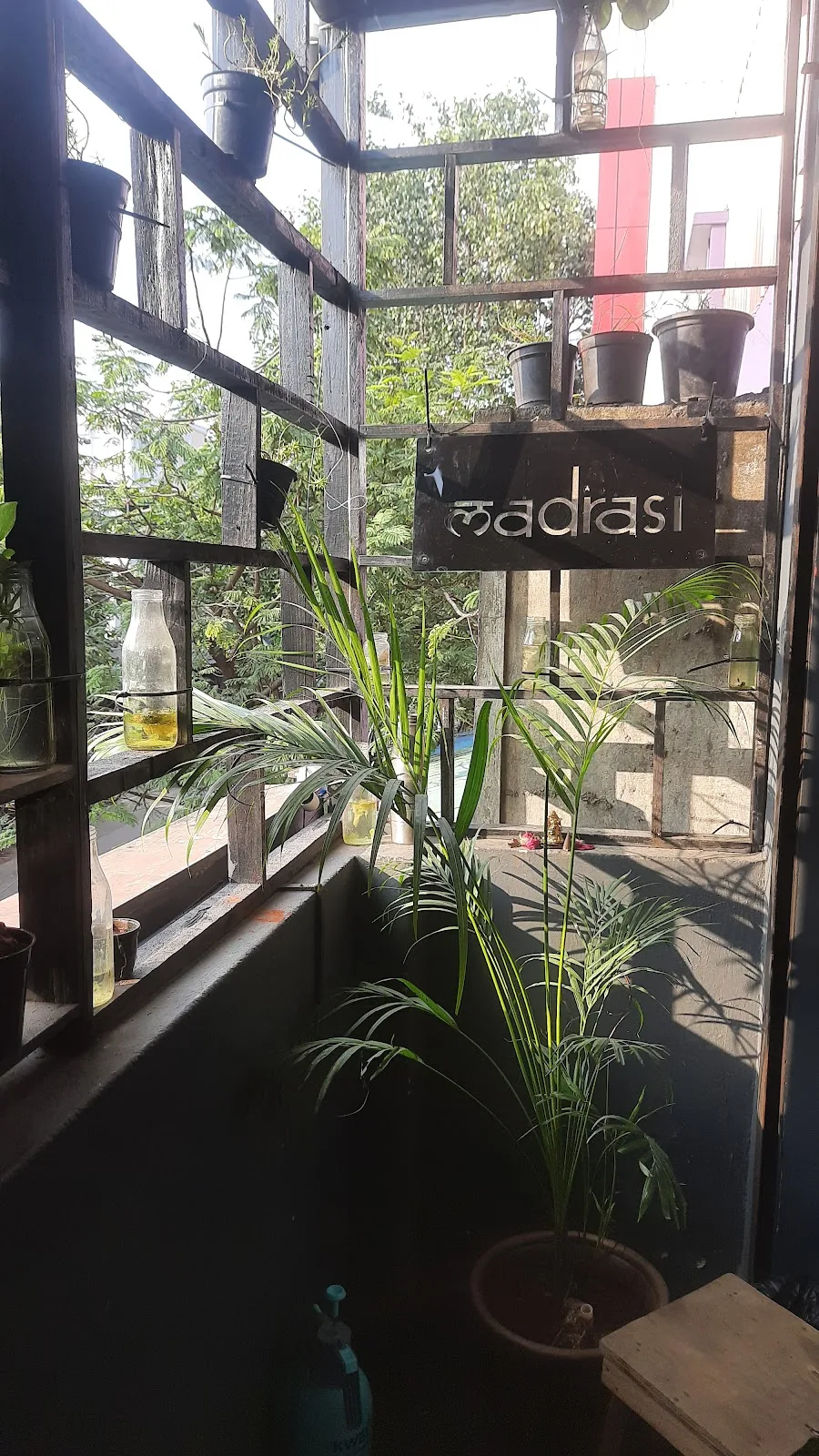 madrasi studio