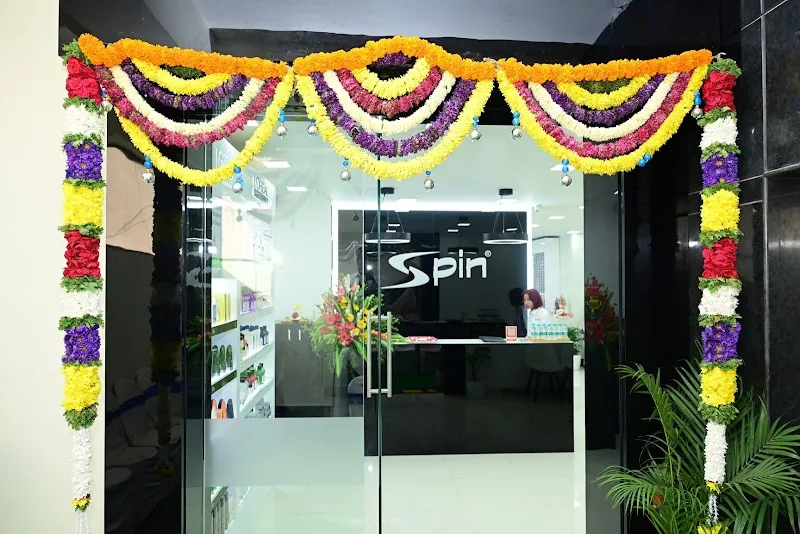 Spin Unisex Salon ( Kudlu Gate )