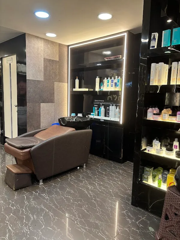 Green Trends Unisex Salon, Saheed Nagar, Bhubaneswar