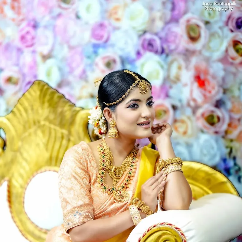Jana Ponthapilli Photography @ Photo Studio