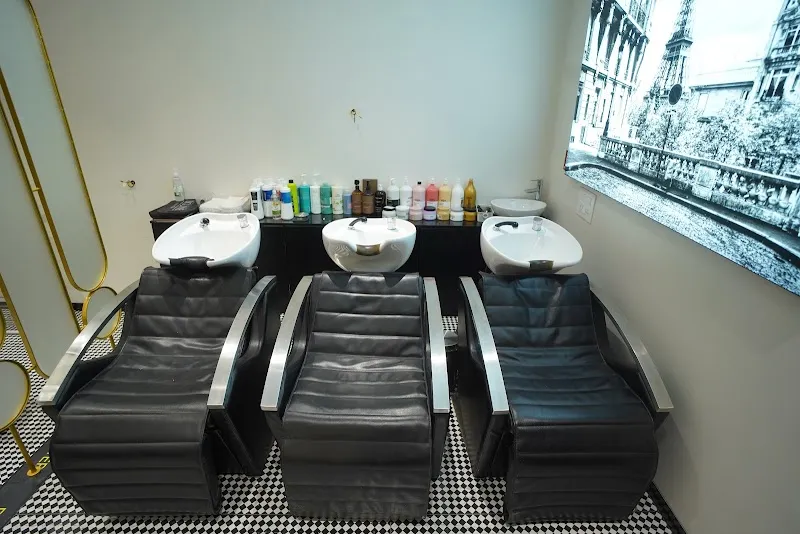 Jean-Claude Biguine Salon & Spa, R City, Ghatkopar