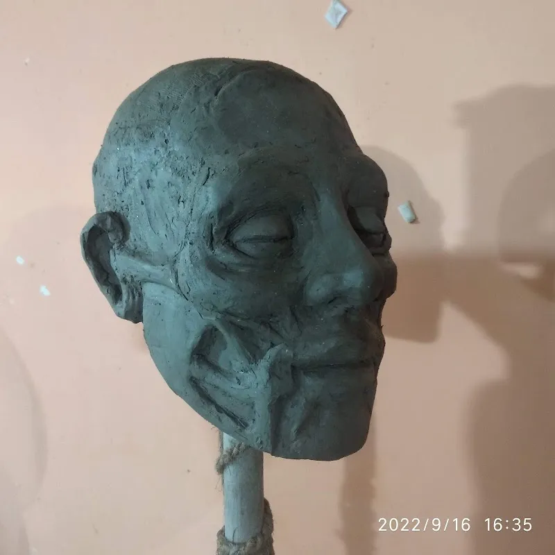 Be Artistic Sculpture Studio