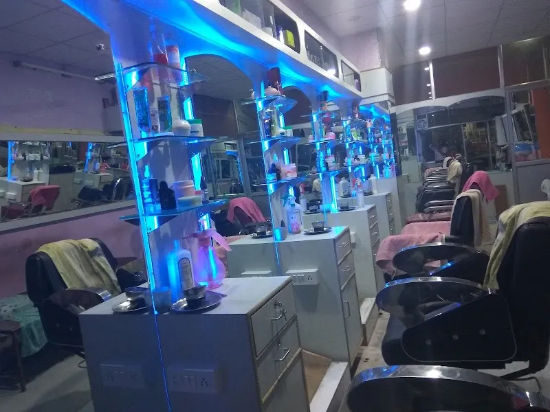 Hitesh Hair Salon