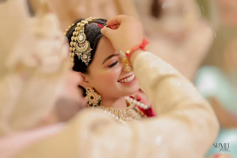 Sumit Studio