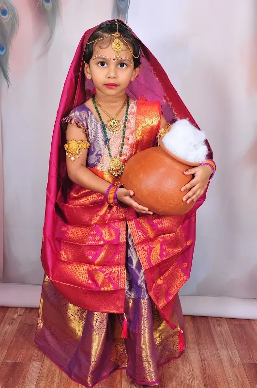 Veena Digital Studio