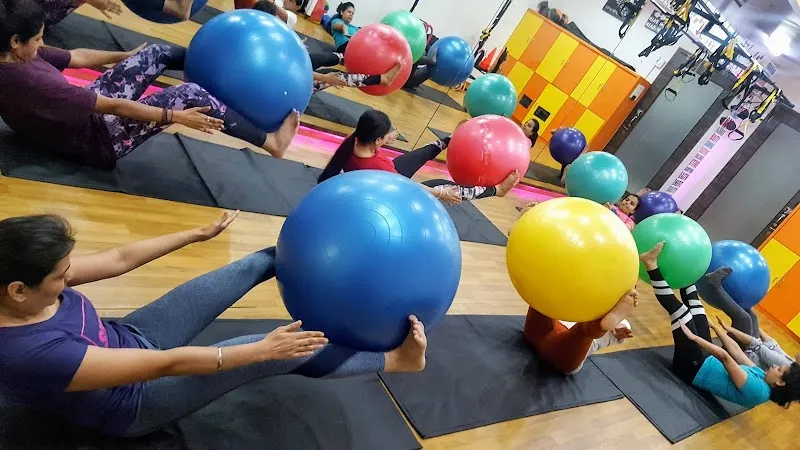 Fitness Mania Studio