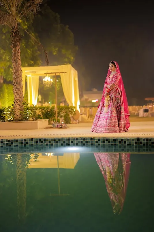 Ravindra Photo Sales
