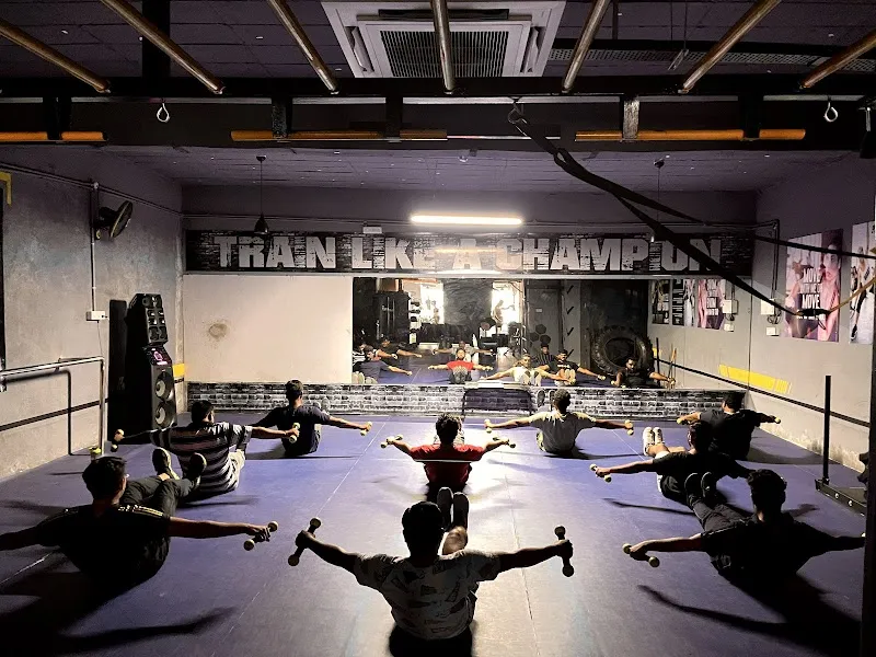 RDA SIDDHU’S VYAYAMASHALA BODY TRANSFORMATION POINT A/C GYM