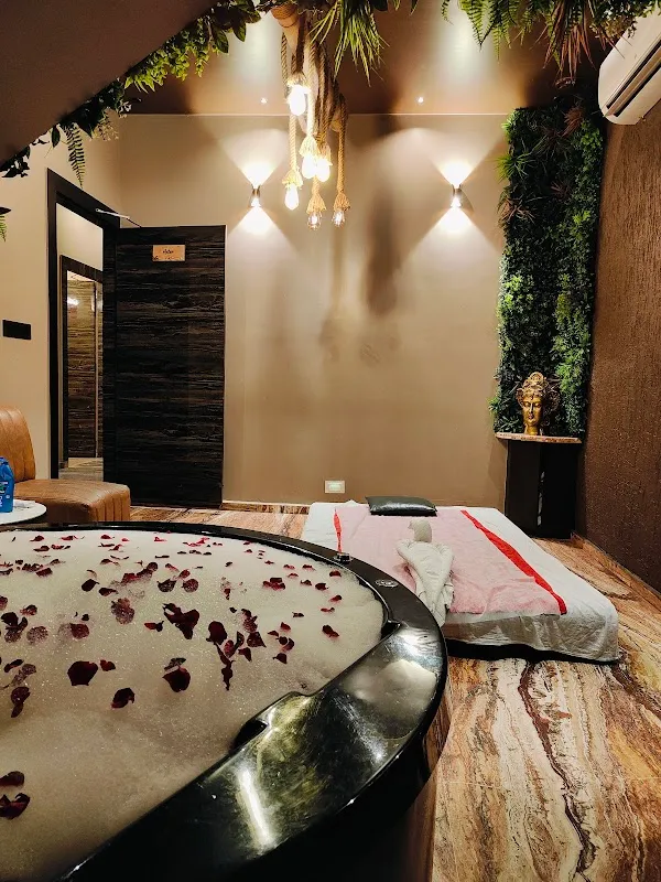 Palm Atlantis Spa CBD Belapur