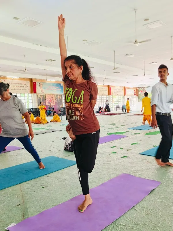 Yoga Shout