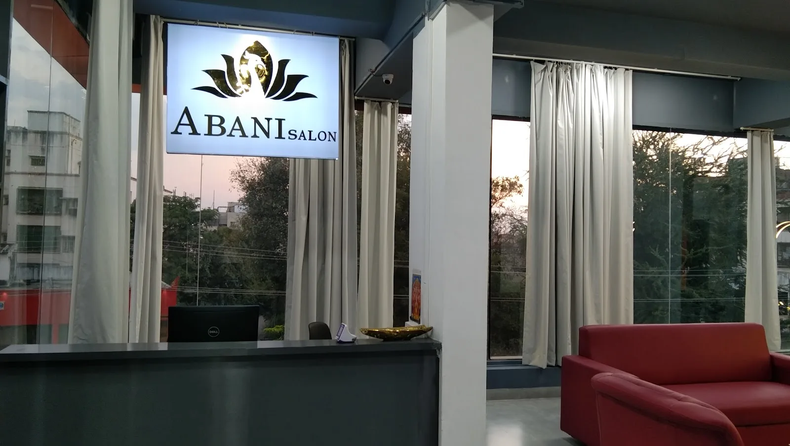 ABANI FAMILY SALON