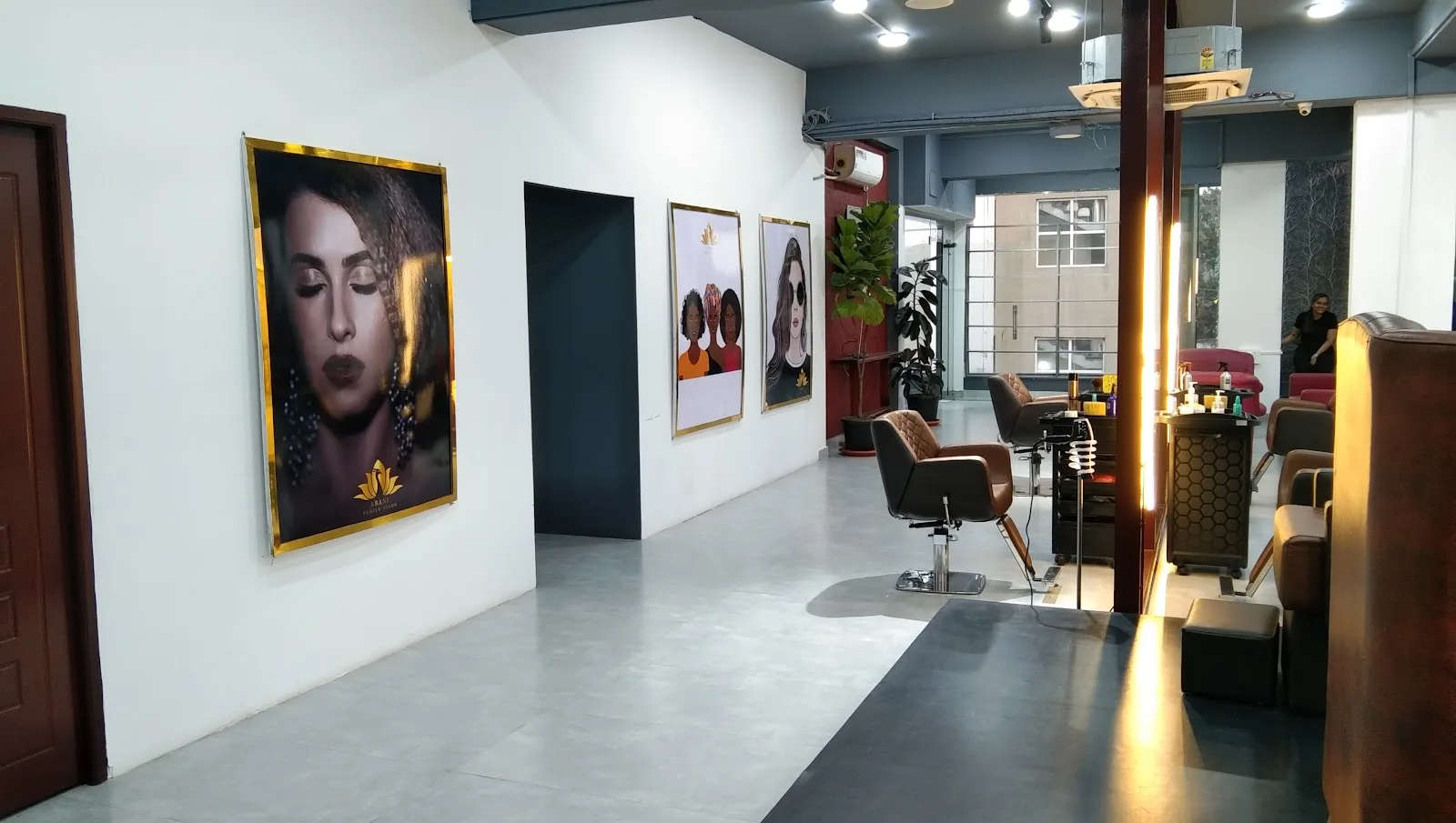 ABANI FAMILY SALON