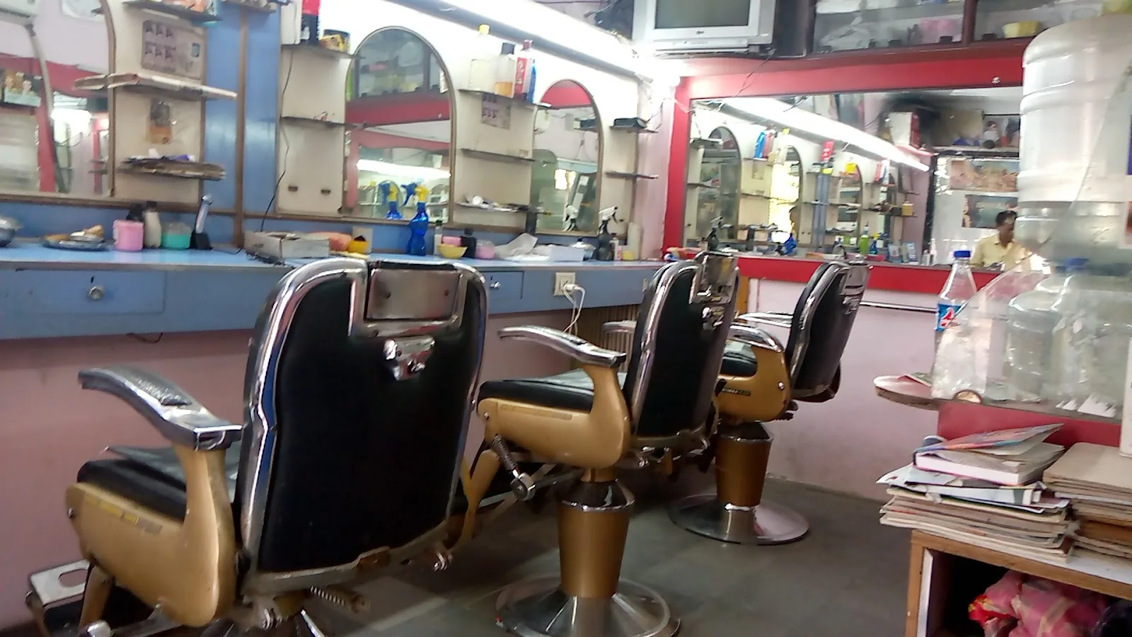 ABANI FAMILY SALON
