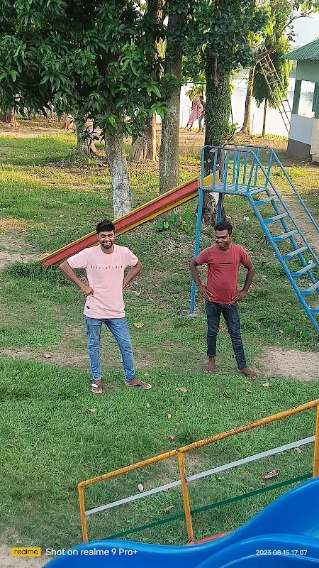 S R Studio