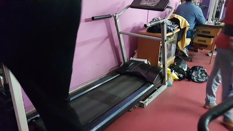 Arnold Gym