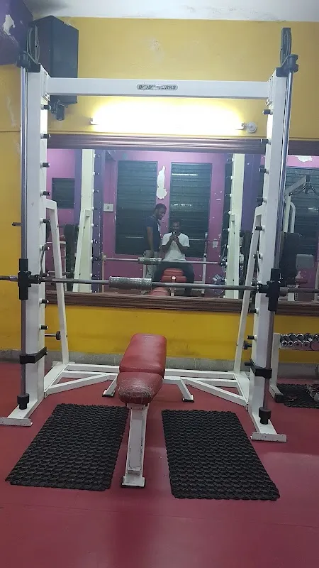 Arnold Gym